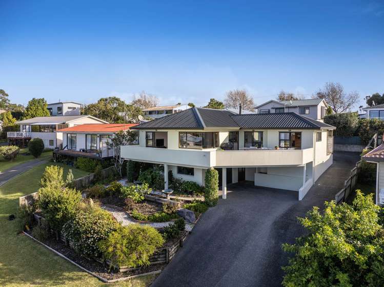 29 Mera Road Algies Bay_17