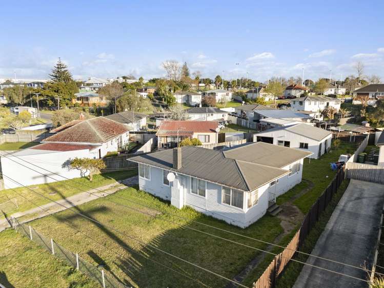 13 Blampied Road Otara_7