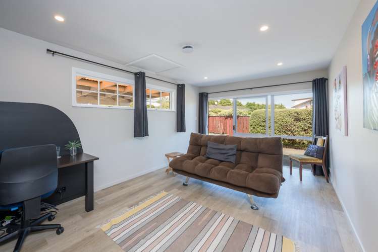 3 Balmoral Place Stoke_17