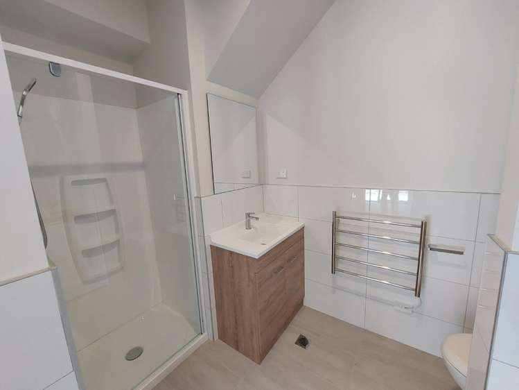 9 Wharetana Crescent 1732_5