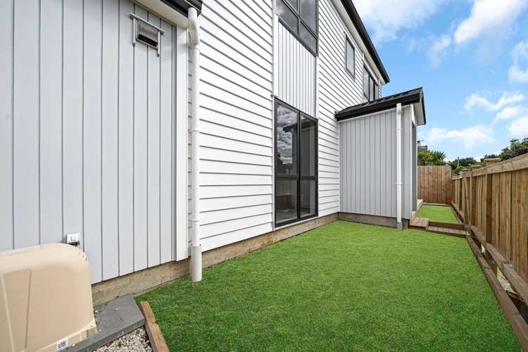 15A Holland Avenue Point England_26