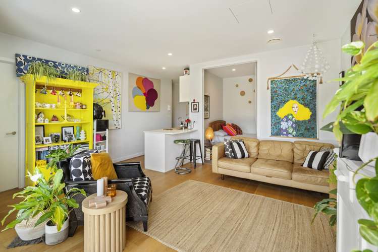 G02/74 Anzac Street Takapuna_3