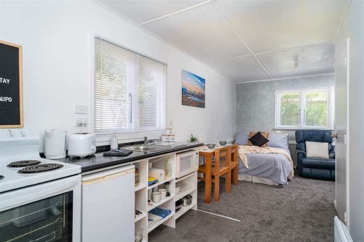 1/137 Waikato Street Taupo_15