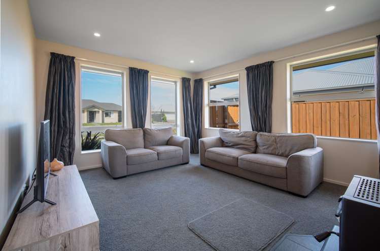 19 Ridgeway Avenue Rolleston_3