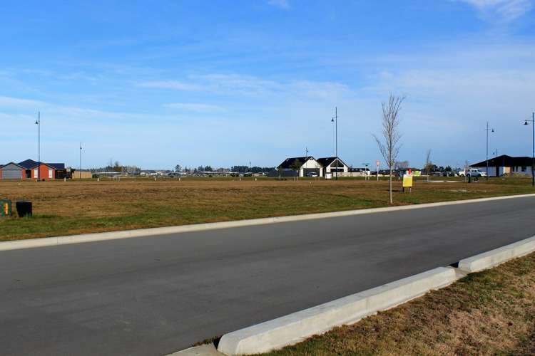 4 Helicon Street Pegasus_4