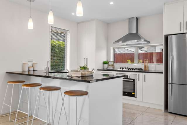 7 Ronaldson Lane Wigram_1
