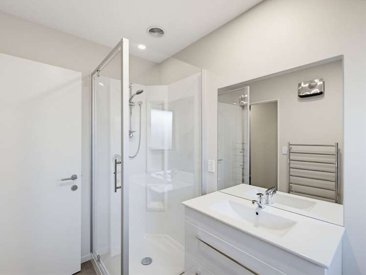 32 Collisson Street Leeston_19