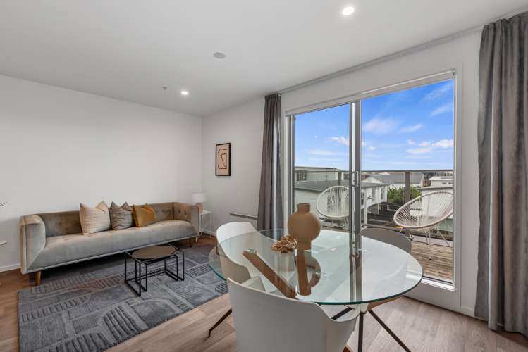 203c/160 Hobsonville Point Road Hobsonville_5