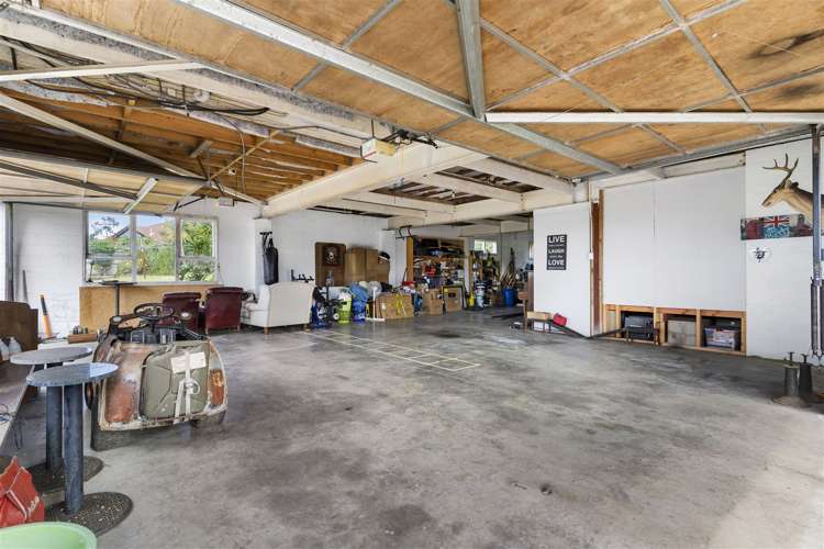 76 Marine Parade Mellons Bay_46