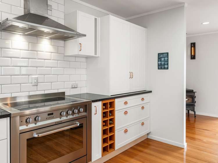 9 Third View Avenue Beachlands_31