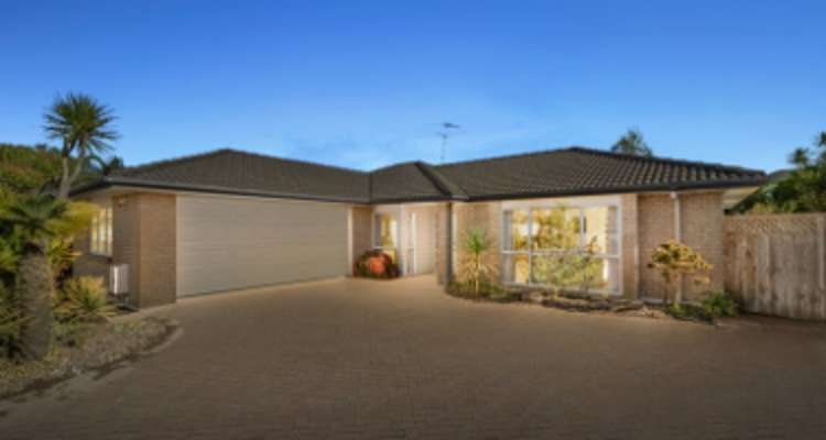 57 Cantora Avenue_0