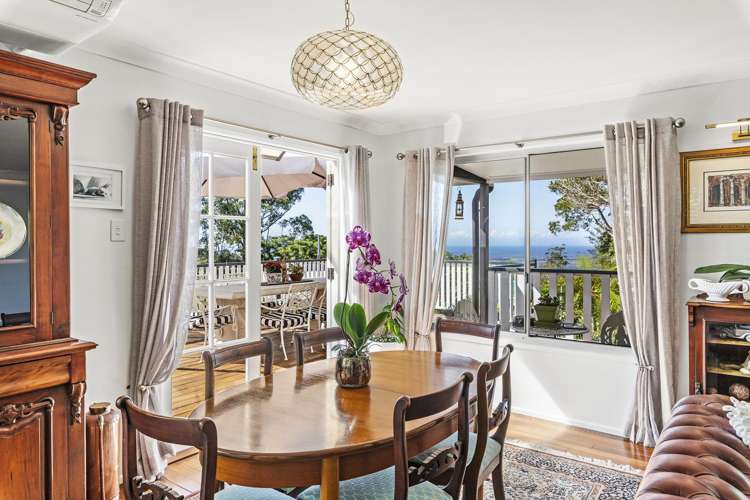 14 Moreton Bay Avenue Tamborine Mountain_10