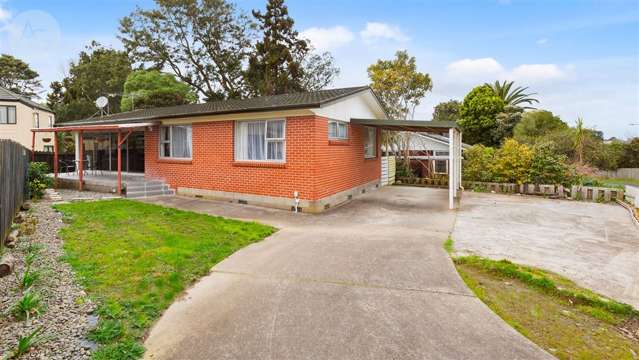 165 Edgewater Drive Pakuranga_1