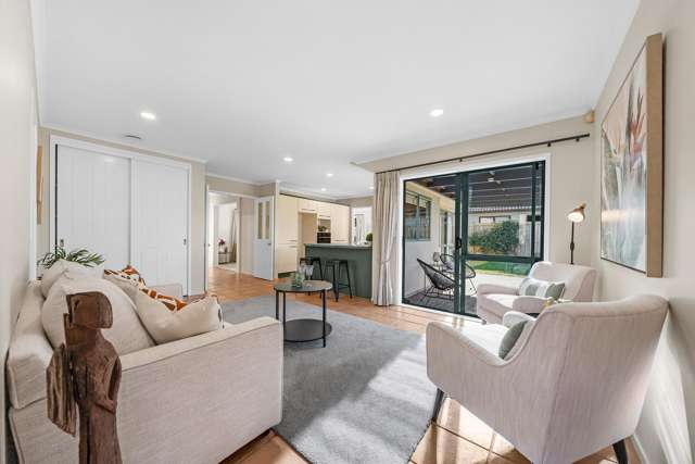 3 Russett Grove Henderson_4