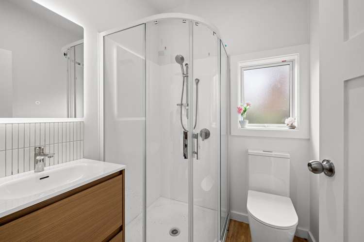 659 Ferry Road Woolston_8