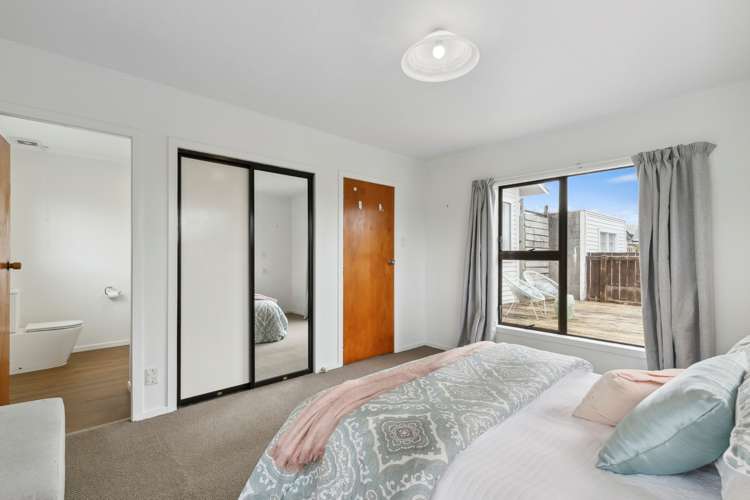 20 Bouverie Street Petone_13