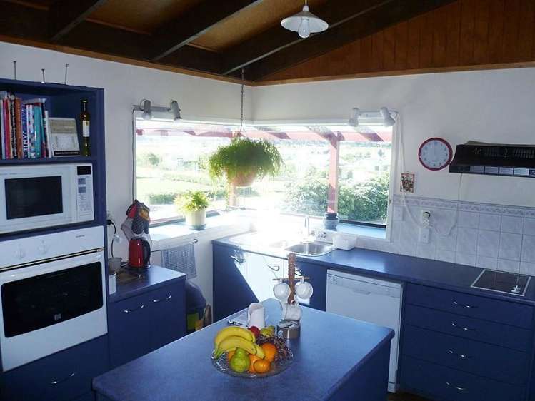 90 Lake Ferry Road Lake Ferry_4