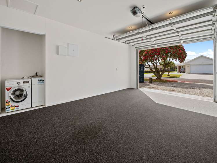 6 Holland Street Glenholme_18