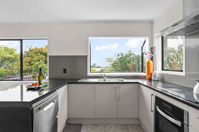 12 Ebony Place Massey_2