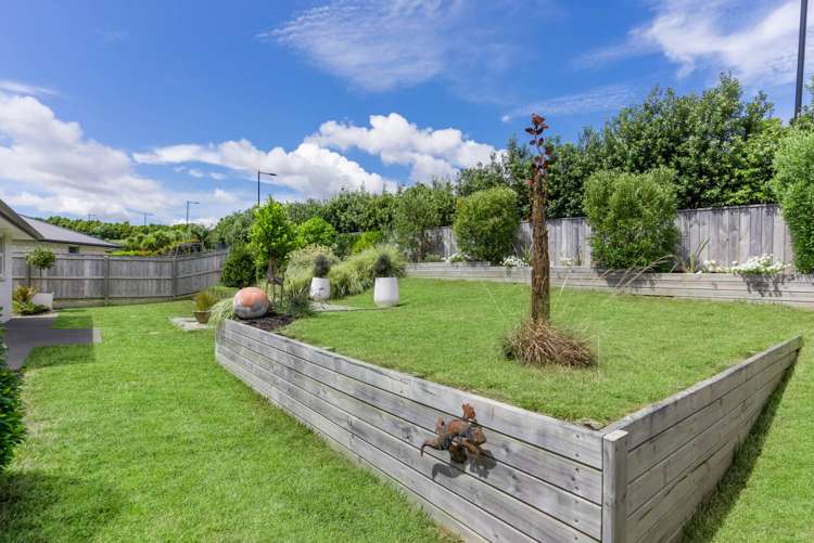 17 Lydiard Place Beachlands_31