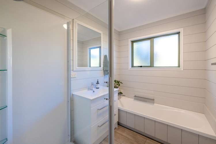 13 Tetley Road Surfdale_18