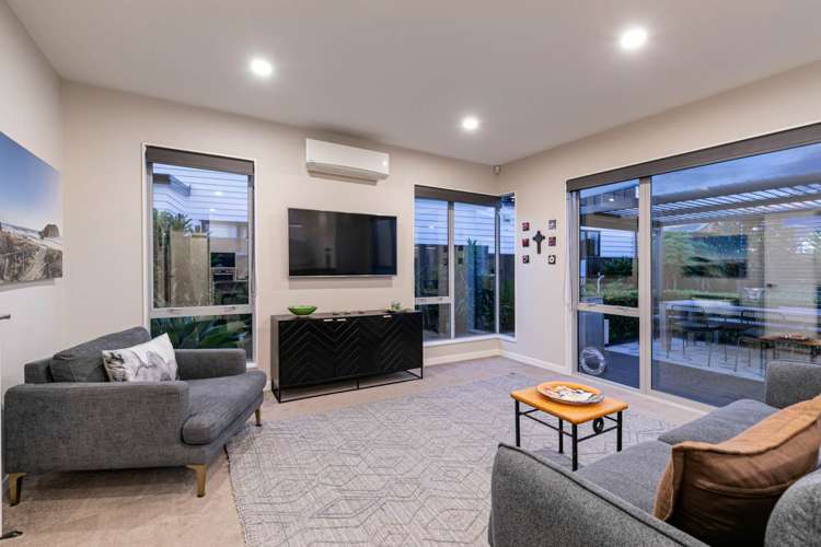 68 Colonial Drive Silverdale_6