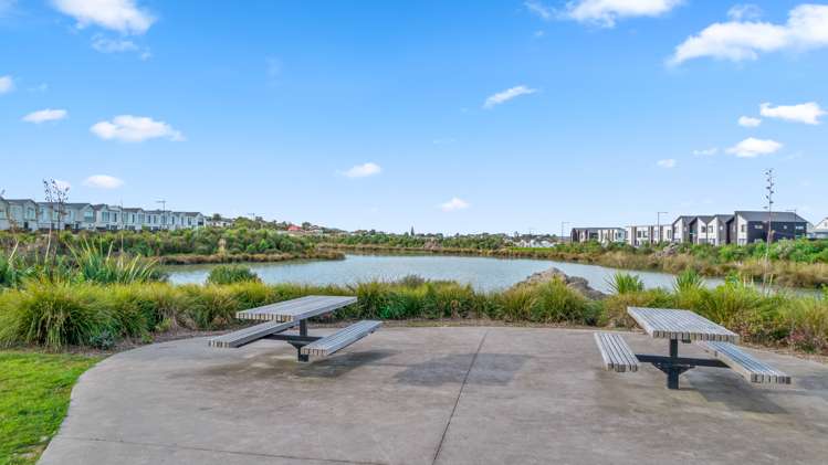 5 Cambie Avenue Red Beach_22