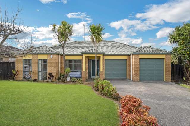 RENOVATED BRICK & TILE HOME – MUST SELL!