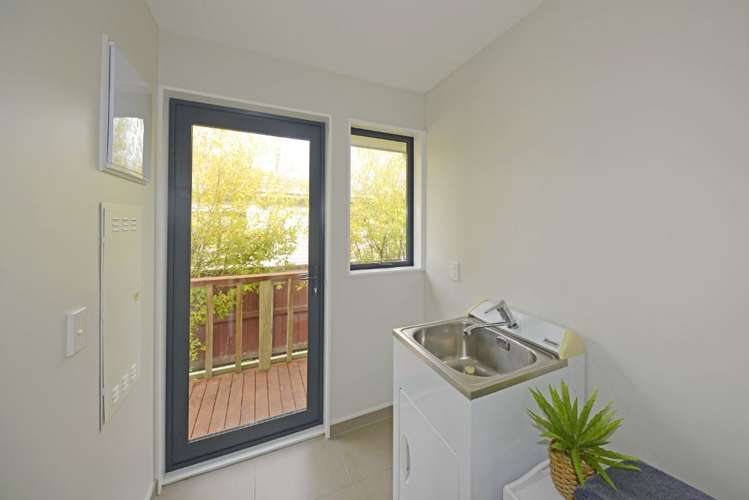 27 Hargood Street Woolston_15