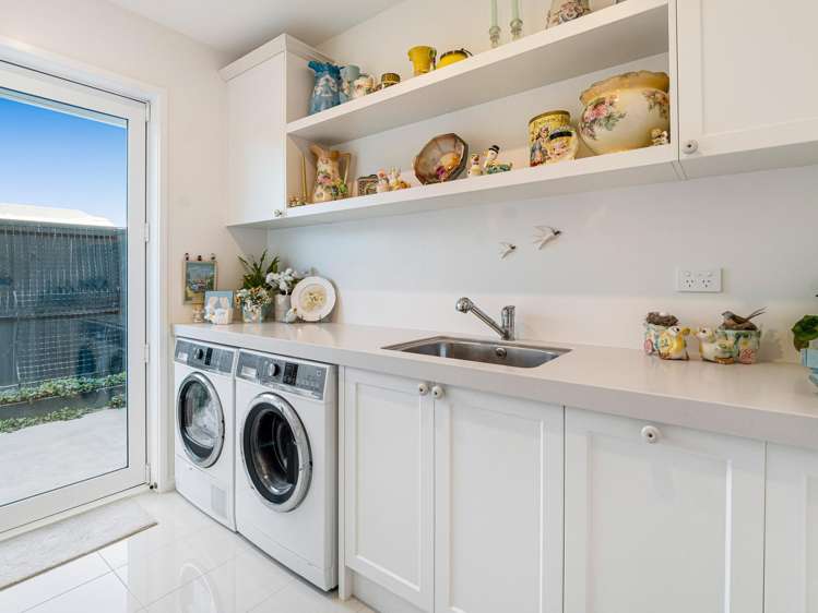 5 Westmere Mews West Melton_19