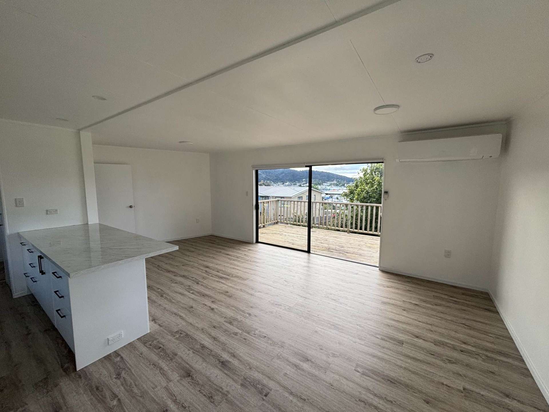 25 Raewyn Street Morningside_0