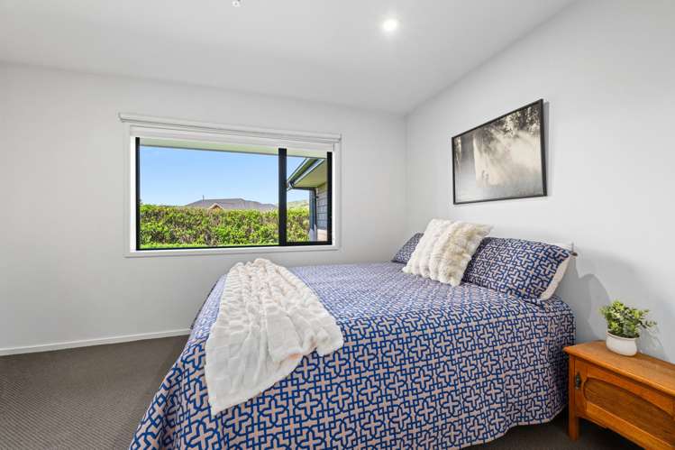 10 Silk Close Witherlea_25