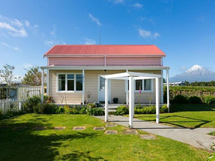 1245 Upland Road Egmont Village_18