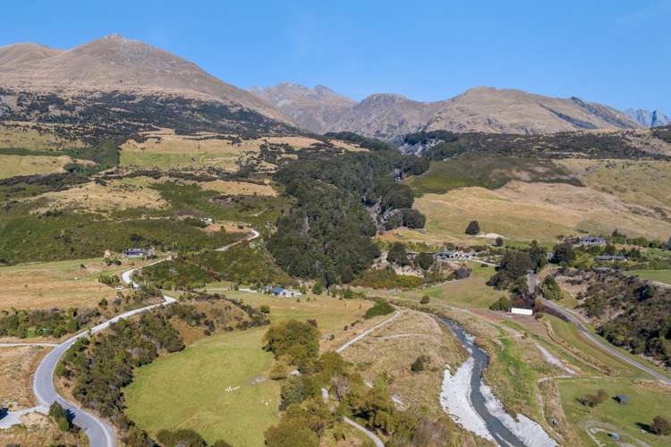 54 Xenicus Rise Glenorchy_29