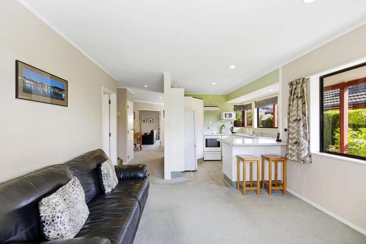 28 De Menech Grove Avalon_17