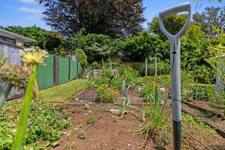 18a Dartmoor Avenue Westown_27