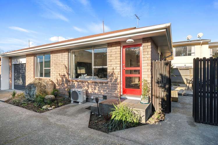 2/35 Torrens Road Hillmorton_1