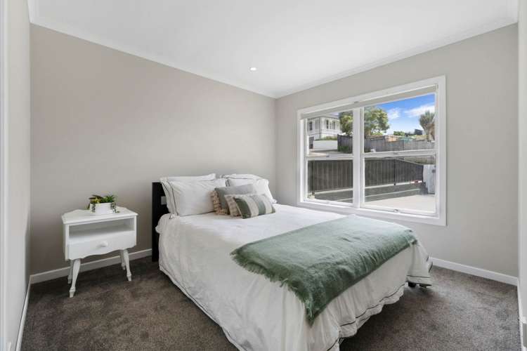 7 Boyd Avenue Royal Oak_15