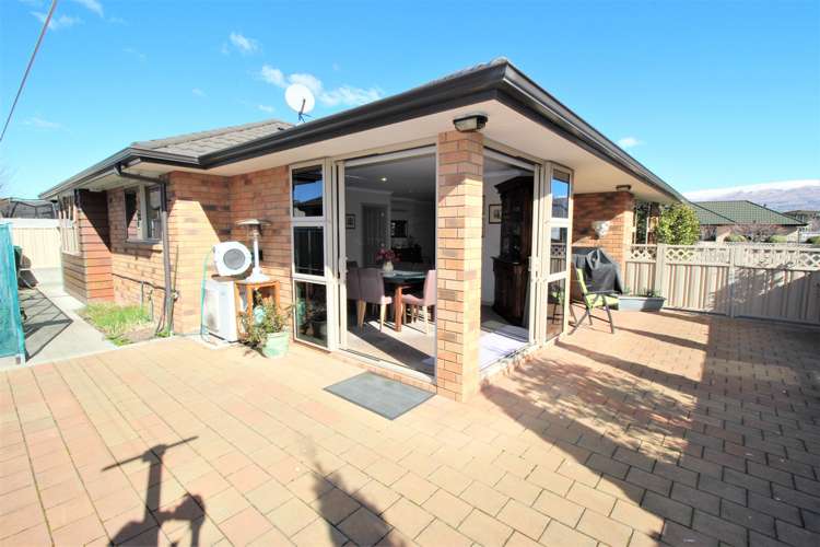 4 Juniper Close Alexandra_19