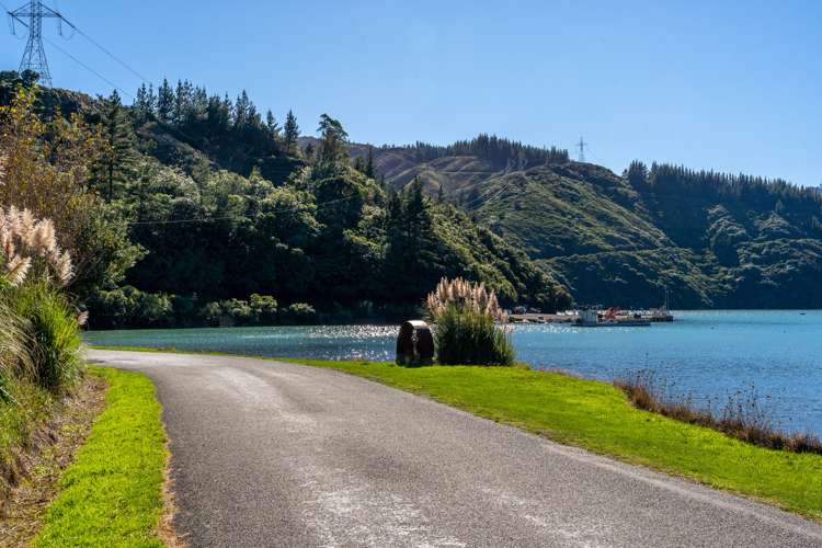 23 Te Tio Terrace Port Underwood_12