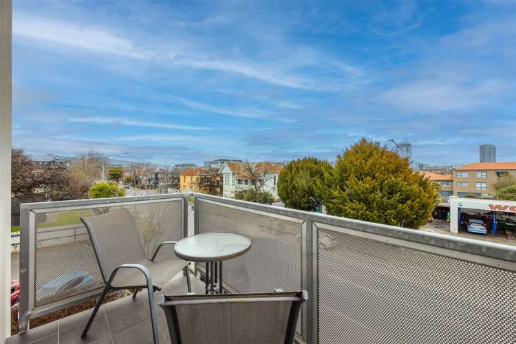 13/318 Barbadoes Street Christchurch Central_12