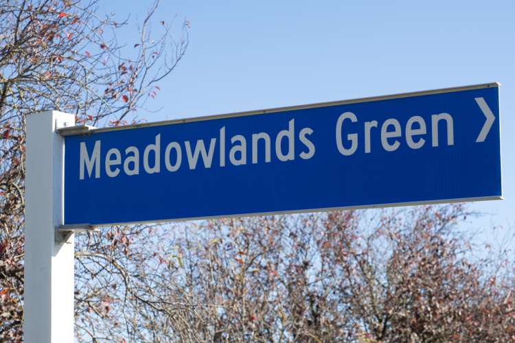 10 Meadowlands Green Allenton_0