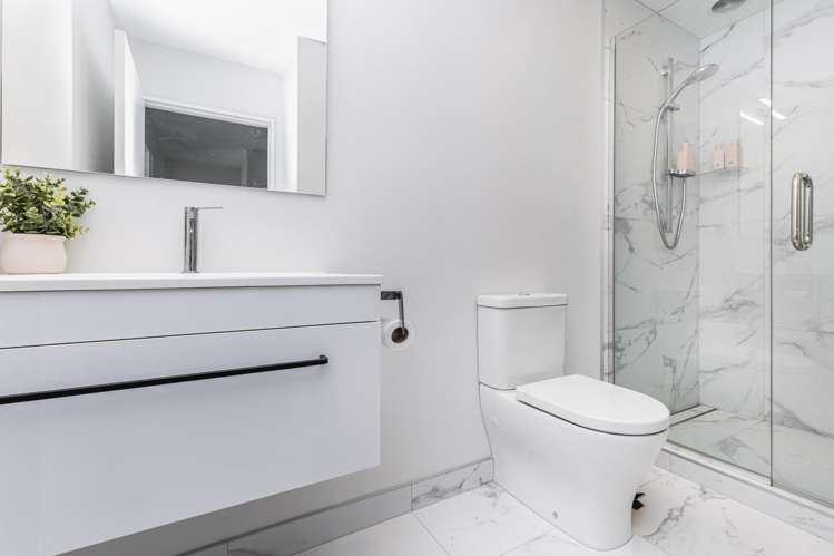 2/677 Worcester Street Linwood_9