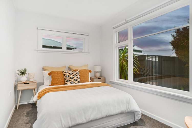 2 Wildberry Street Woolston_11