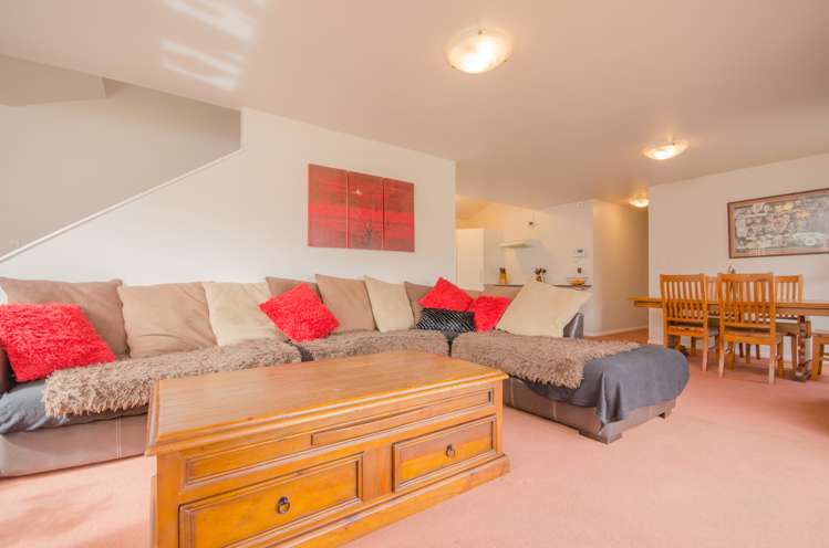 51a Chorley Avenue Massey_4