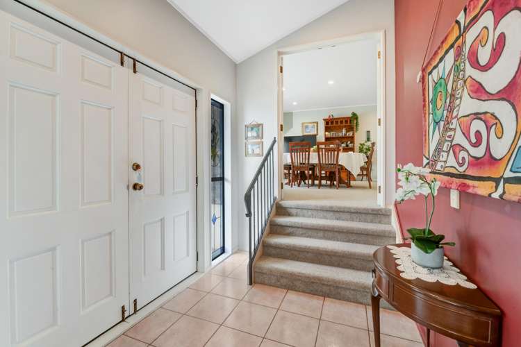 3 Sandpiper Grove Unsworth Heights_11