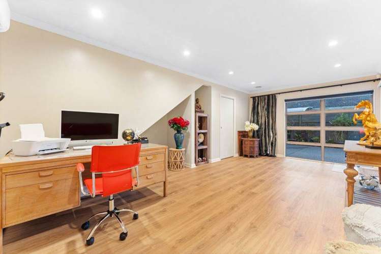 26A Beach Road Pahurehure_13