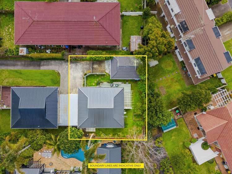 2/4 Aylmer Court Eastern Beach_24
