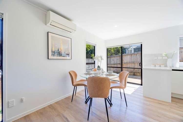 13 Cottam Grove Northcross_11