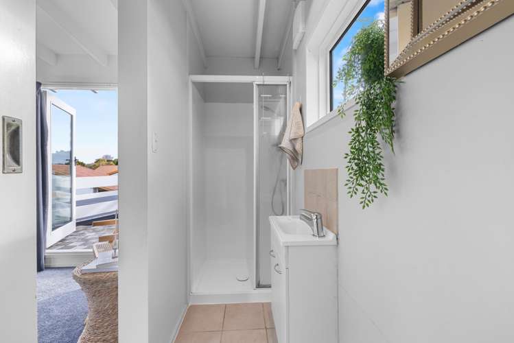 22a Mcbratneys Road Dallington_15